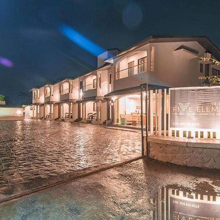 Hotel Treebo Five Elements, Lonavla Exterior foto